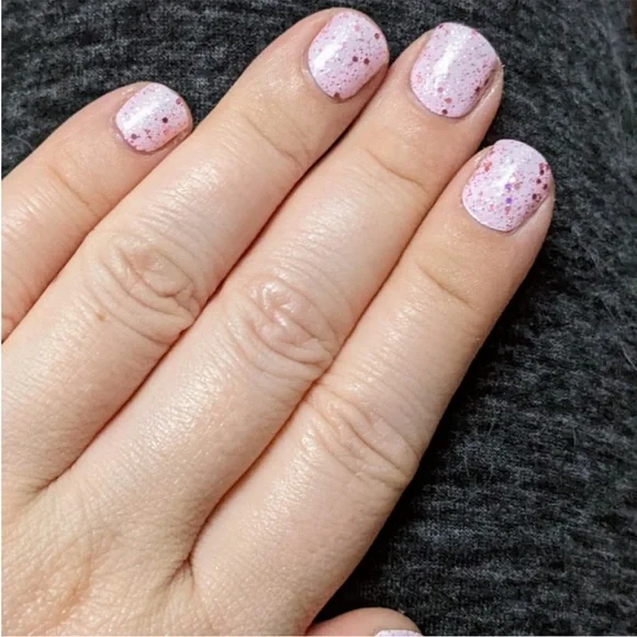 *Retired* Color Street: Pink Warrior | Breast Cancer Awareness Pastel Glitter - Picture 11 of 15